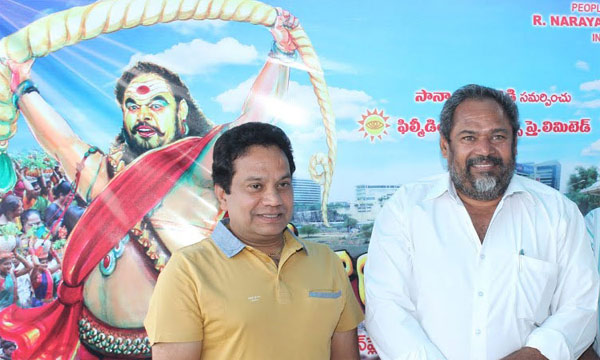 bonala pothuraju,r narayana murthy,allani sridhar,kunireddy srinivas,parvathaneni rambabu,bonala potharaju movie  బోన మెత్తకుండానే..నారాయణమూర్తి కి కత్తి పోట్లు!